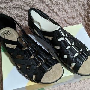 Earth Origins Leather Gladiator Sandles - Belle Bridget - Size 9 Wide